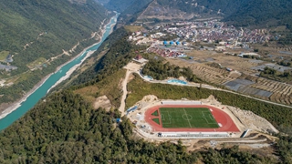 在西藏墨脫，&ldquo;秘境&rdquo;里的孩子有個(gè)足球夢(mèng)