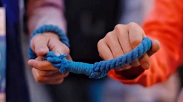 一根細繩，引出視障者奔跑的路