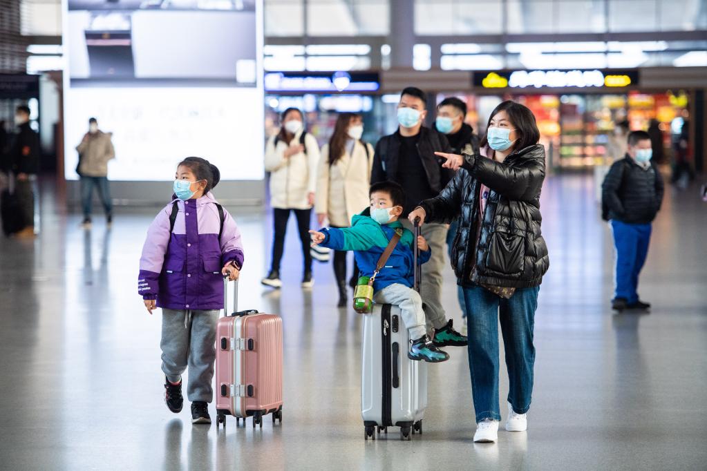 新春走基層丨添設備、暖服務(wù)、行方便&mdash;&mdash;湖南長(cháng)沙春運一線(xiàn)見(jiàn)聞