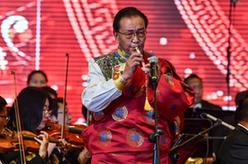 西藏：高原奏響2023年藏歷新年音樂(lè )會(huì )