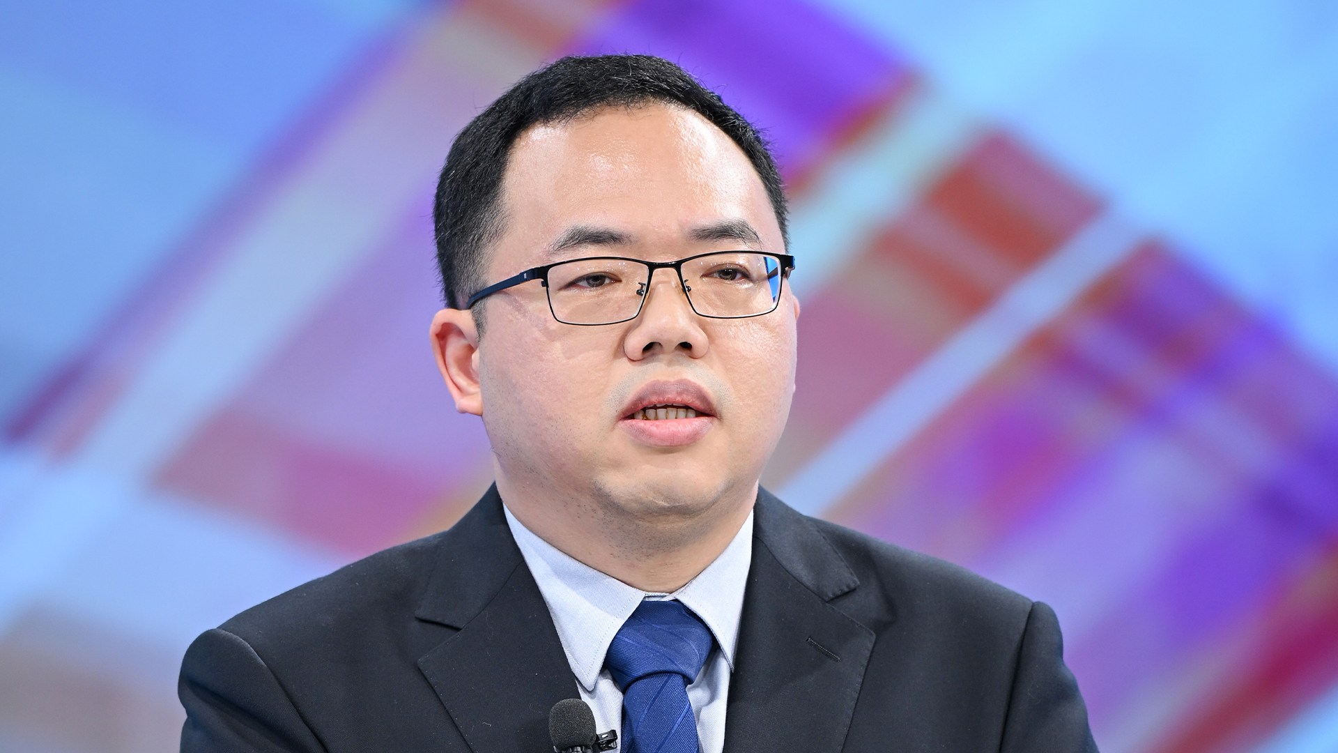 中國經(jīng)濟圓桌會(huì )｜商務(wù)部：以貿易投資為重點(diǎn) 支持和推動(dòng)海南自貿港對外開(kāi)放