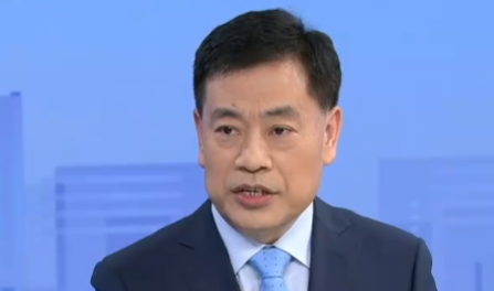 冰雪制造業(yè)、冰雪服務(wù)業(yè)“雙輪驅動(dòng)”格局基本形成