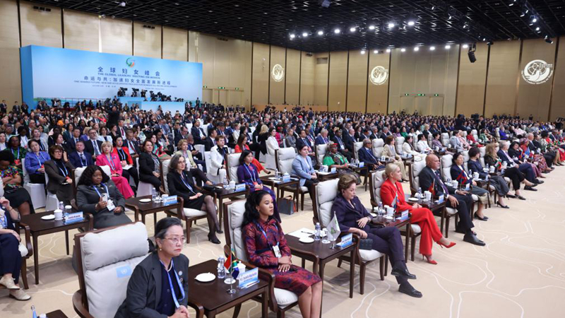 我在現場(chǎng)·光影流年丨跨越三十年，親歷兩屆婦女盛會(huì )