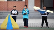 這所小學(xué)在防空洞里培養出全國航模冠軍